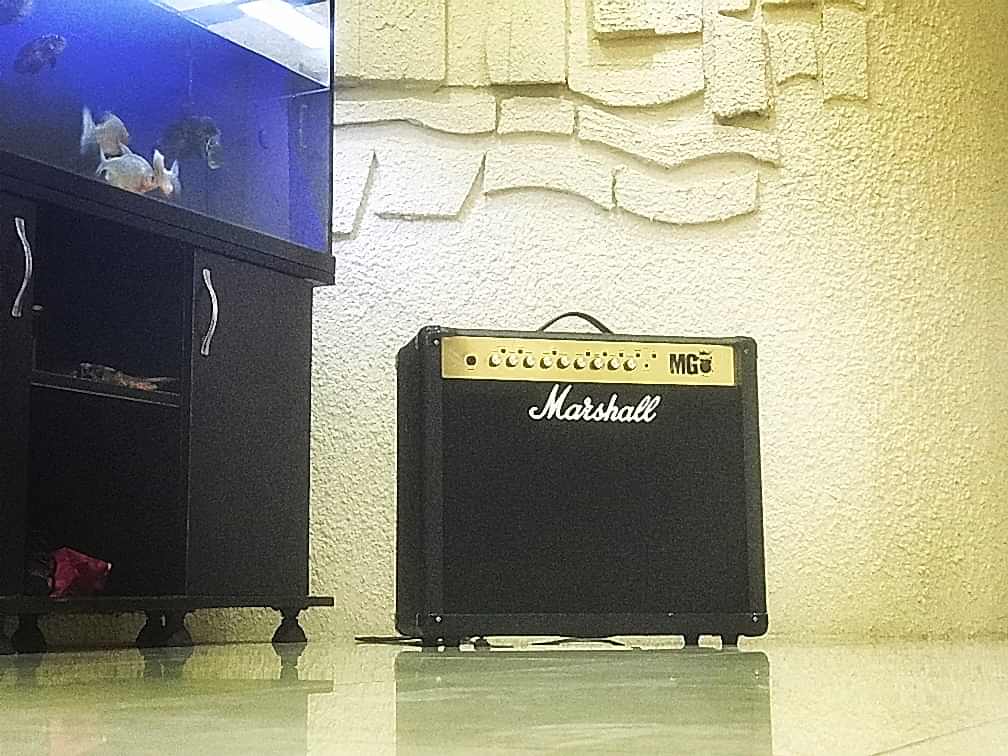 AMFİ GİTAR AMFİ HOPARLÖR TAMİRİ